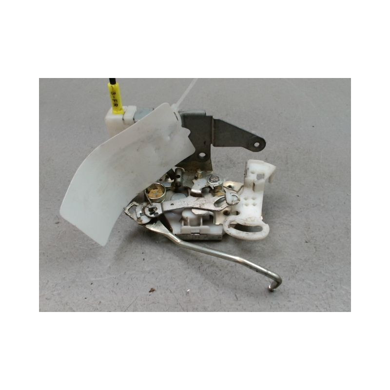 SYSTEME CONDAMNATION AVANT DROIT PEUGEOT 107 Phase 3 2012-2014