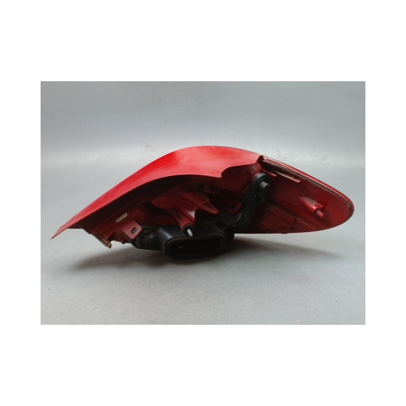 FEU ARRIERE GAUCHE  PEUGEOT 207 2006-2013