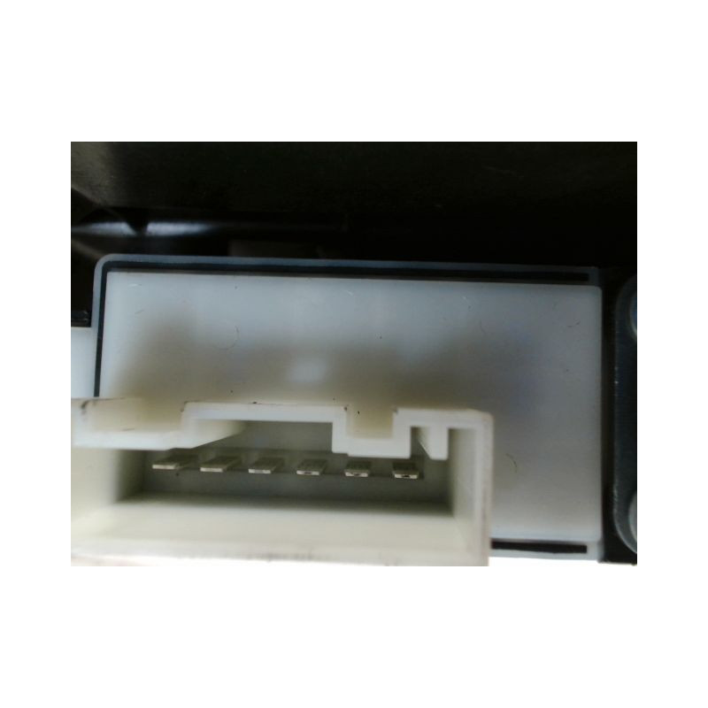 MECANISME+MOTEUR LEVE-GLACE ARRIERE DROIT BMW SERIE 1