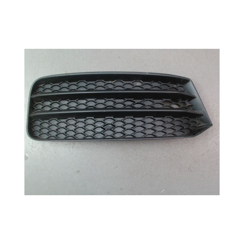 GRILLE VENTILATION PARE-CHOC AVD AUDI A1