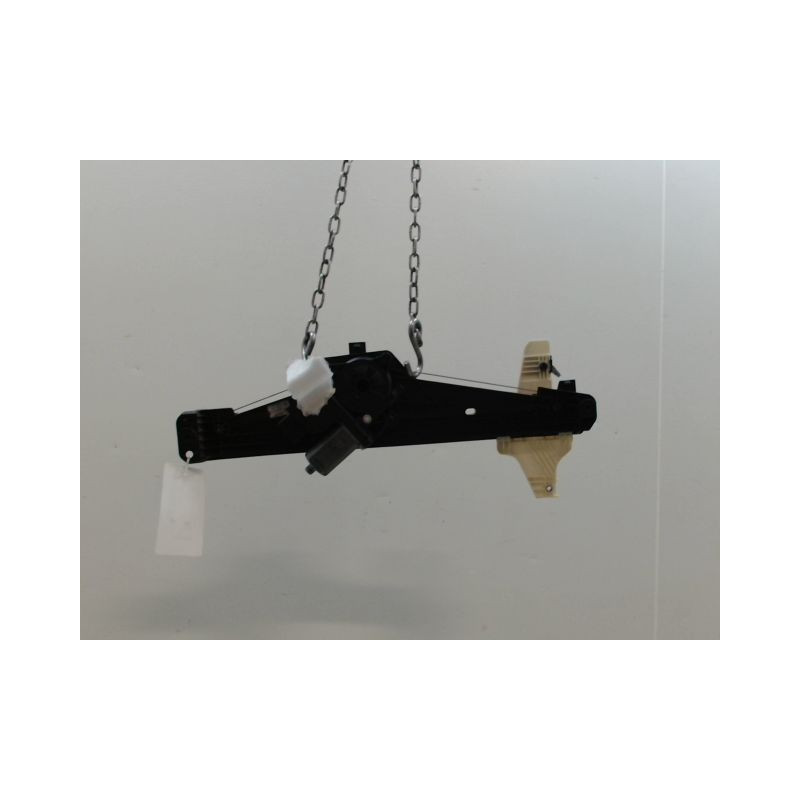 MECANISME+MOTEUR LEVE-GLACE ARRIERE DROIT PEUGEOT 5008 2009-
