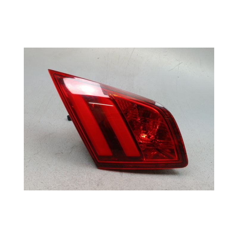 FEU ARRIERE INTERIEUR GAUCHE PEUGEOT 308 2011-
