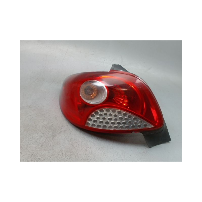FEU ARRIERE GAUCHE  PEUGEOT 206 + 2009-2013