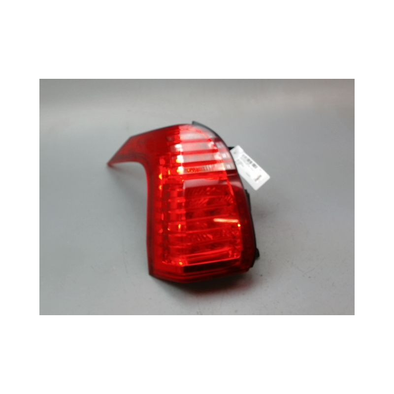 FEU ARRIERE GAUCHE  PEUGEOT 5008 MONOSP. I Phase 1 2009-2013