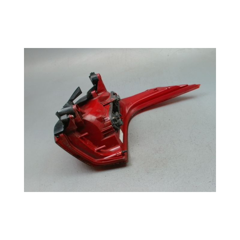 FEU ARRIERE GAUCHE  PEUGEOT 5008 MONOSP. I Phase 1 2009-2013