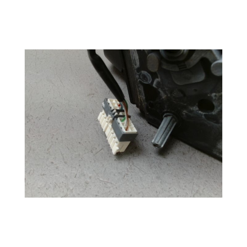 RETROVISEUR EXTERIEUR ELECTRIQUE GAUCHE PEUGEOT 406 BERL. Phase 1 1995-1999