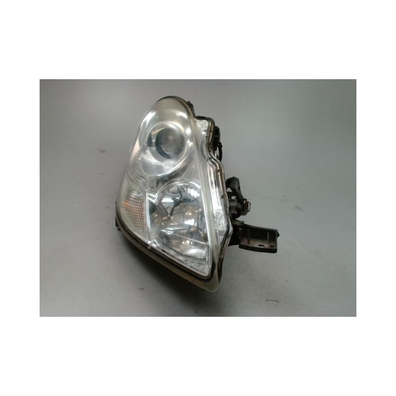 PHARE DROIT PEUGEOT ION