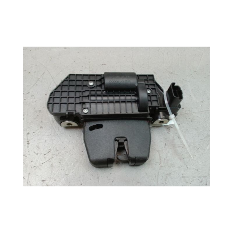 SERRURE HAYON  PEUGEOT 2008 Phase 1 2013-...