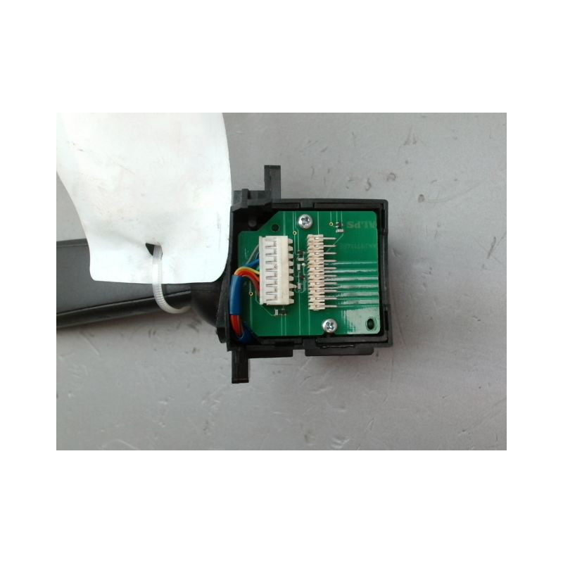 COMMANDE ESSUIE GLACE VOLVO XC60