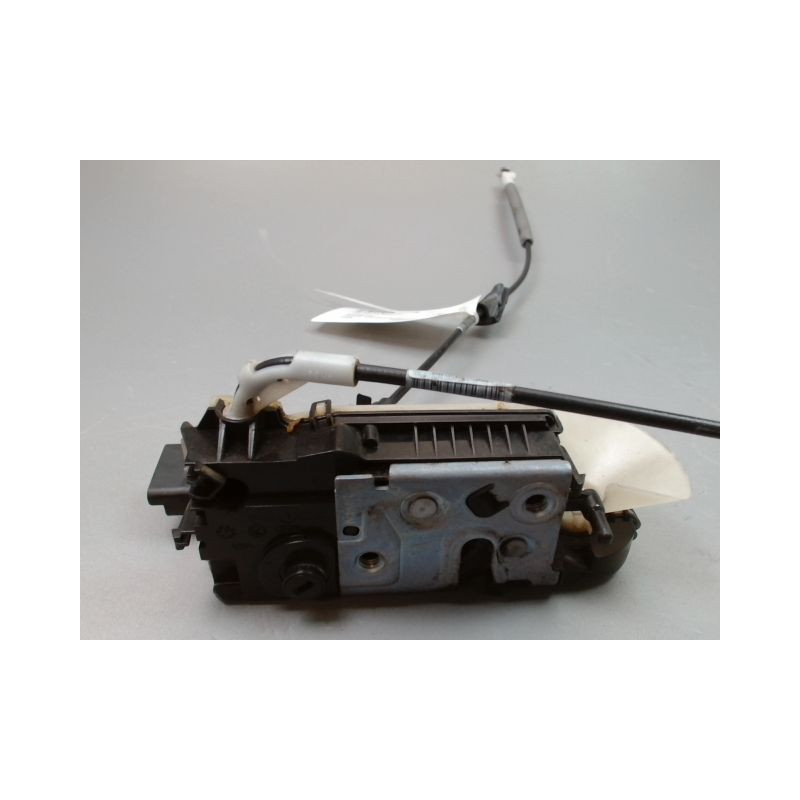 SYSTEME CONDAMNATION AVANT GAUCHE PEUGEOT 208 Phase 1 2012-...