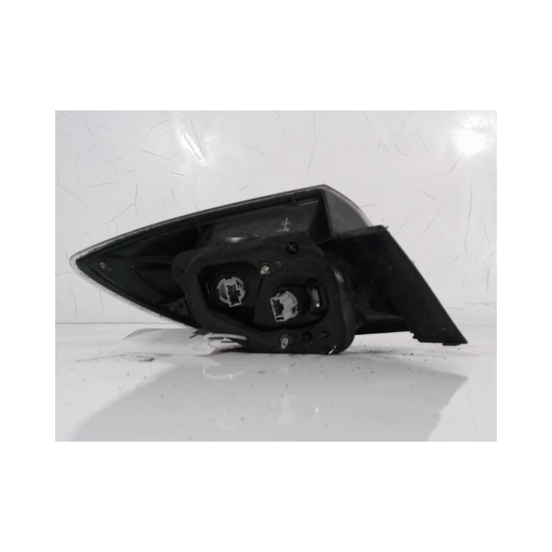 FEU ARRIERE DROIT MAZDA MAZDA 3  5P