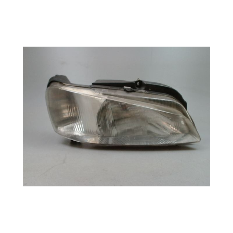 PHARE DROIT PEUGEOT 106 Phase 2 1996-2003