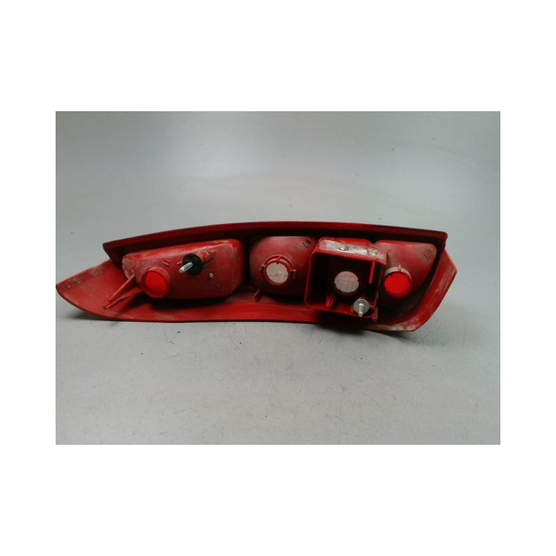 FEU ARRIERE GAUCHE  PEUGEOT 807 MONOSP. 2002-2014