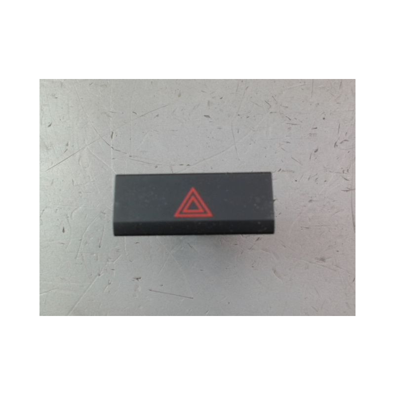 BOUTON DE WARNING SEAT LEON 2009-