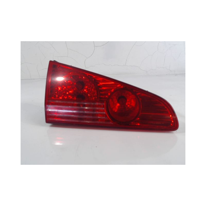 FEU ARRIERE INTERIEUR GAUCHE PEUGEOT 607 2004-