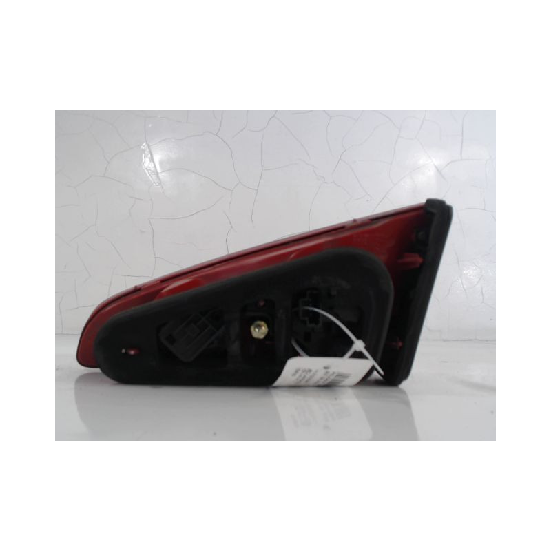 FEU ARRIERE INTERIEUR GAUCHE PEUGEOT 607 2004-