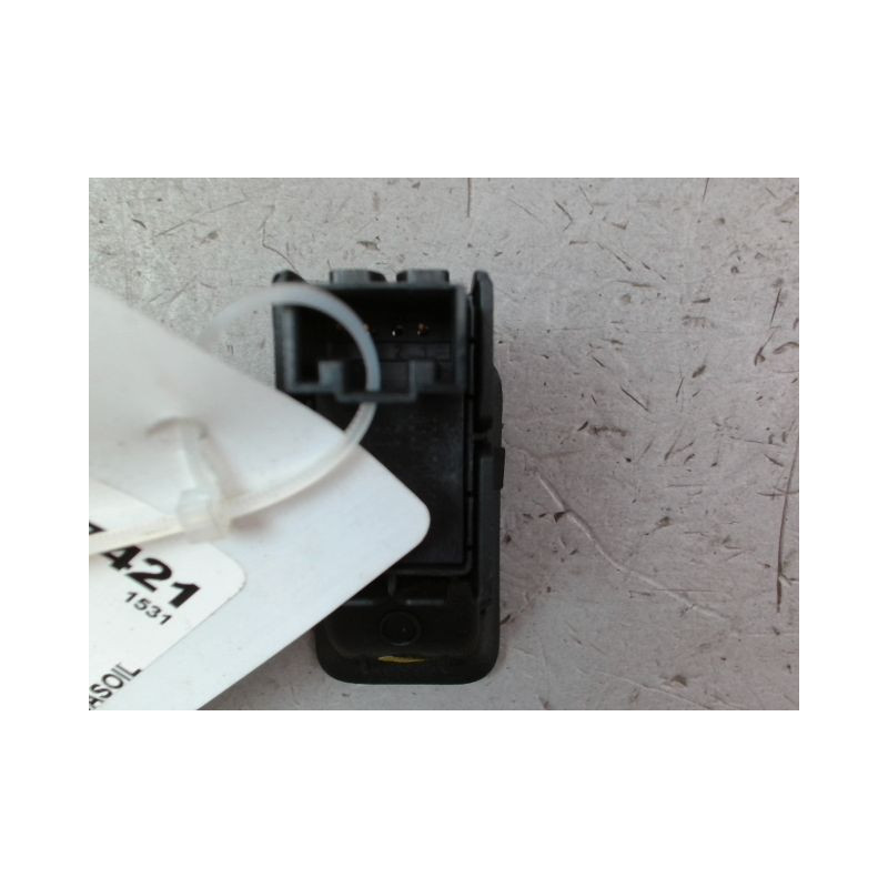 COMMANDE LEVE-GLACE PORTE AVD SEAT ATECA