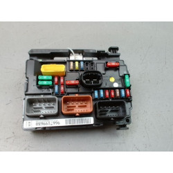PLATINE FUSIBLE AV