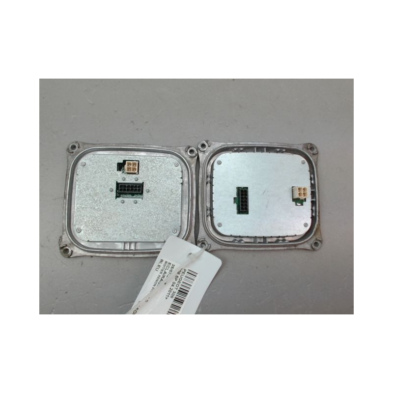 BOITIER XENON PHARE DROIT PEUGEOT 308 2011-