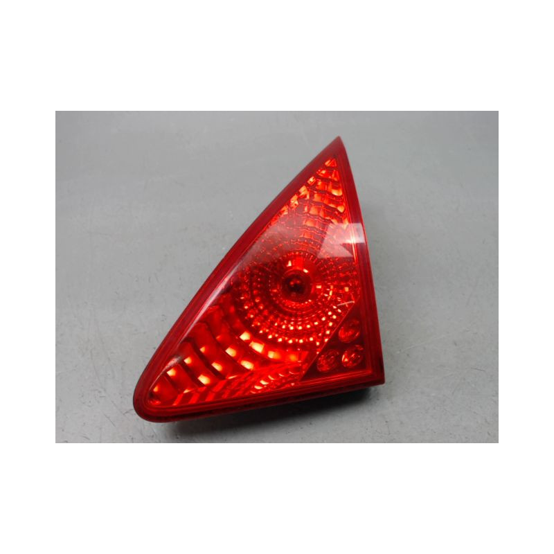 FEU ARRIERE INTERIEUR DROIT PEUGEOT 3008 BREAK I Phase 1 2009-2013