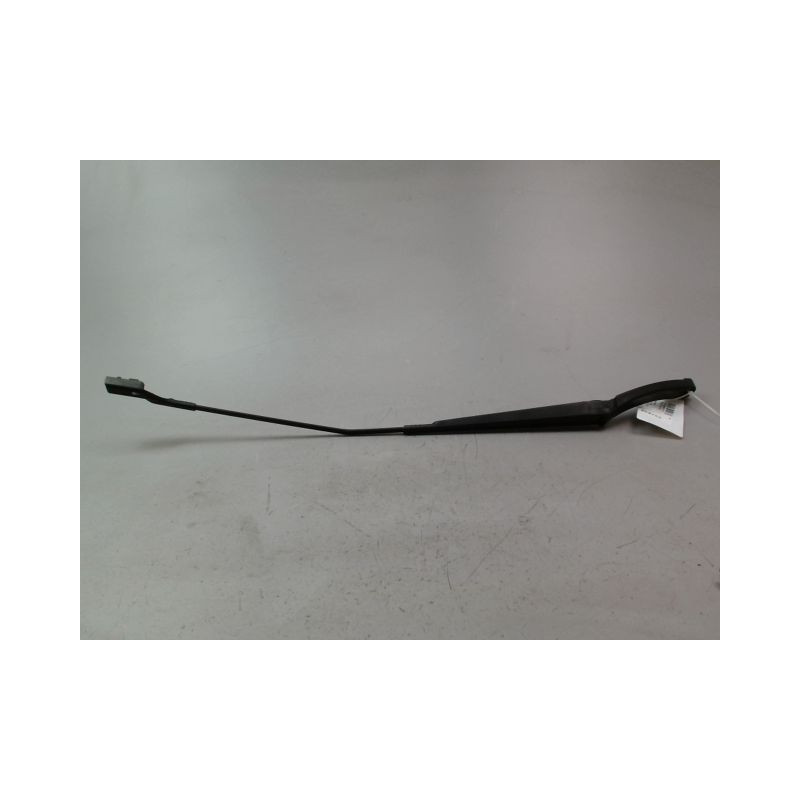 BRAS ESSUIE-GLACE AVANT DROIT VOLKSWAGEN POLO 2009-