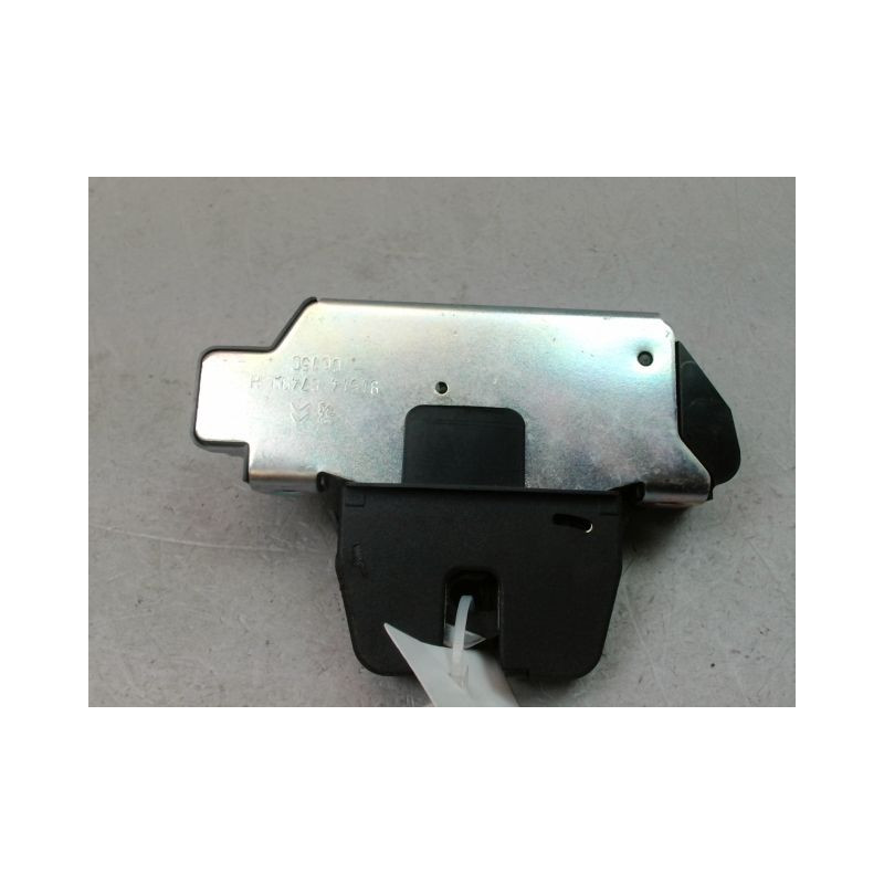 SERRURE HAYON  PEUGEOT 208 2012-...