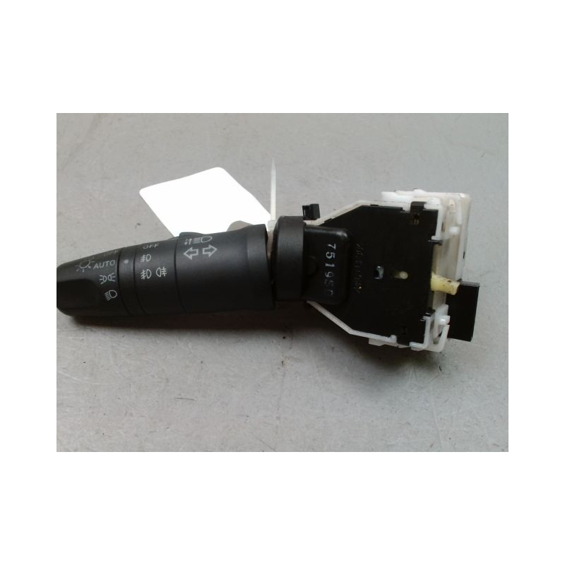 COMMANDE ECLAIRAGE NISSAN NOTE I Phase 1 2006-2009