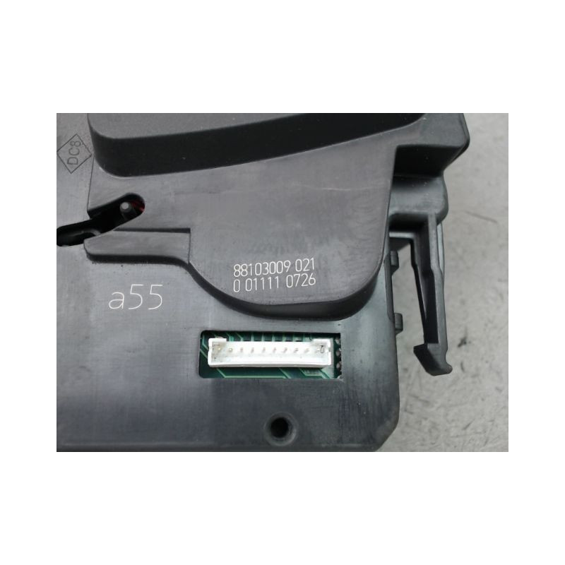 COMMANDE ESSUIE GLACE RENAULT CLIO III Phase 2 2009-2014