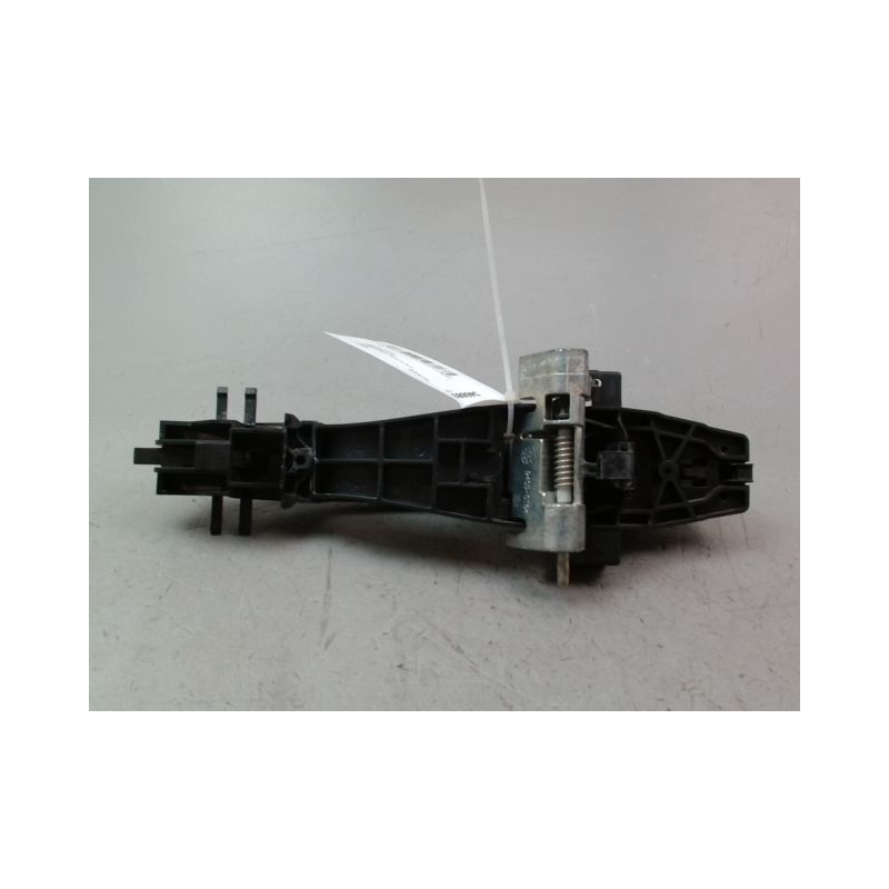 POIGNEE EXTERIEURE PORTE AVANT DROIT LAND ROVER DISCOVERY 2004-