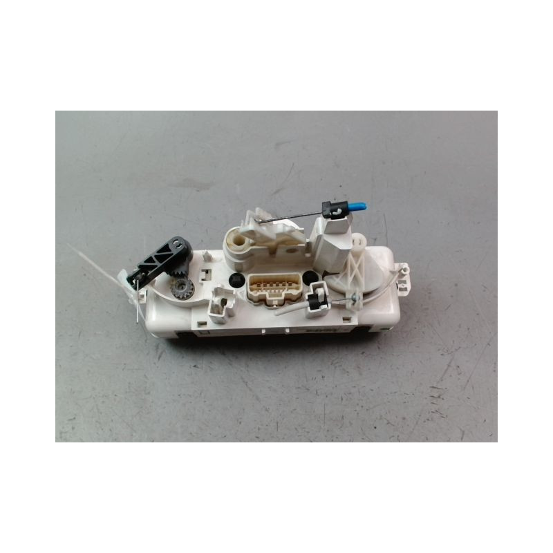 COMMANDE DE CHAUFFAGE RENAULT CLIO III Phase 1 2005-2009
