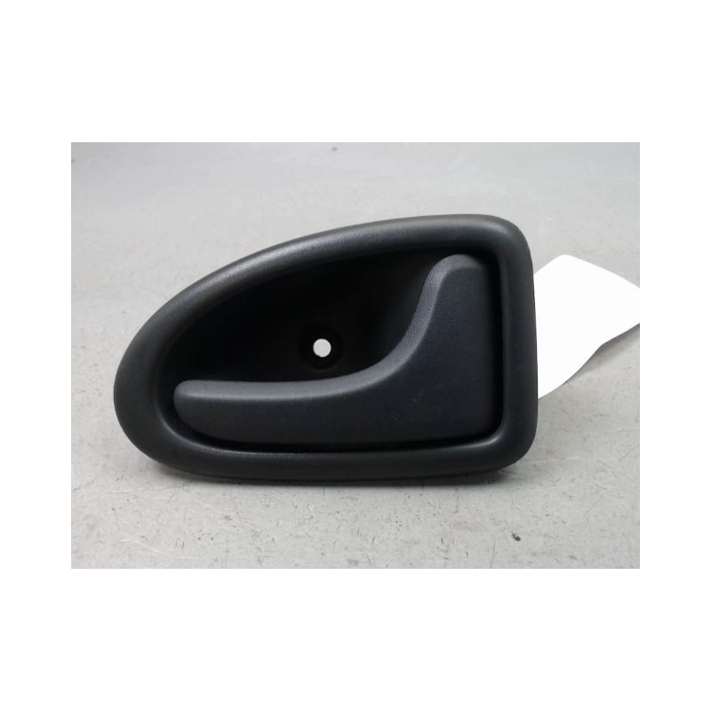 POIGNEE INTERIEURE PORTE AVANT DROIT RENAULT CLIO II Phase 2 2001-2006