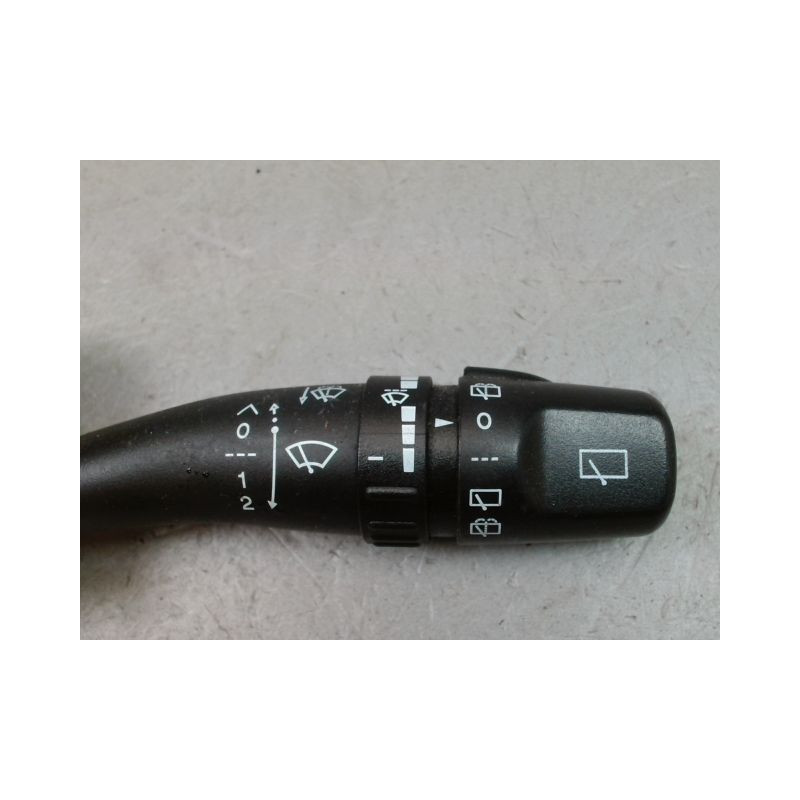 COMMANDE ESSUIE GLACE KIA SPORTAGE BREAK II Phase 2 2007-2010