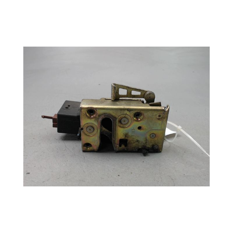 SYSTEME CONDAMNATION ARRIERE GAUCHE CITROEN SAXO Phase 1 1996-1999
