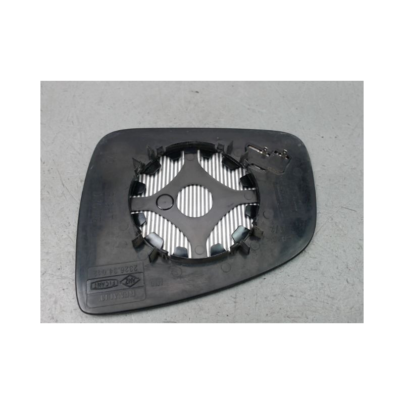 GLACE RETROVISEUR EXT D DACIA SANDERO I 2008-2012