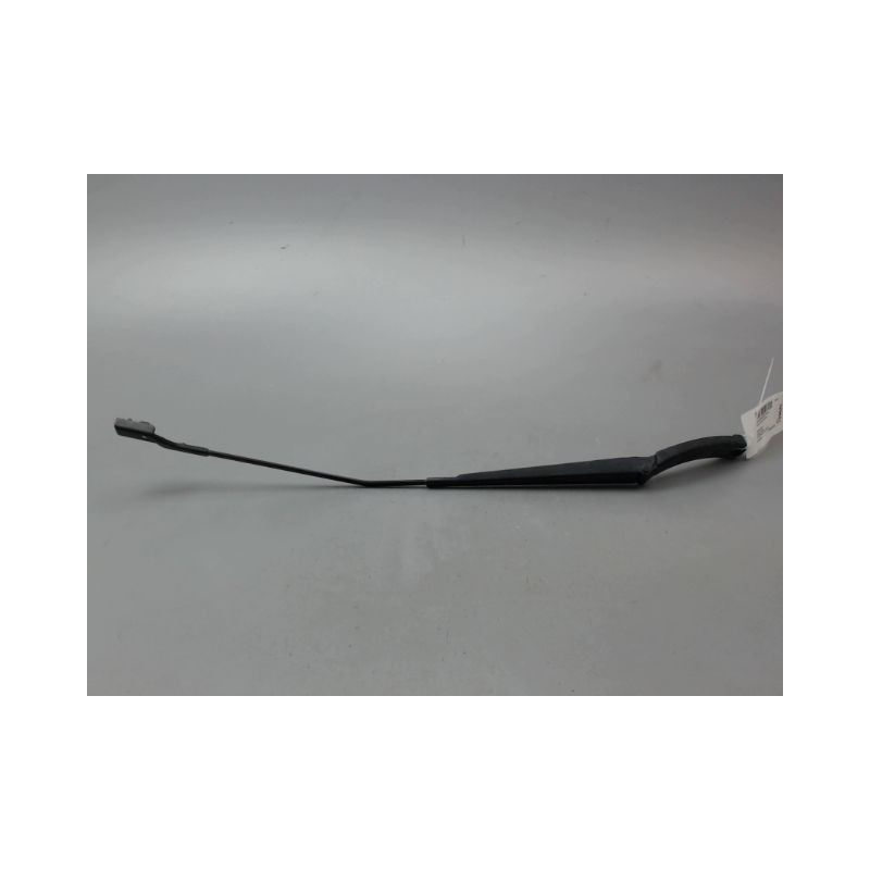 BRAS ESSUIE-GLACE AVANT DROIT VOLKSWAGEN POLO 2009-