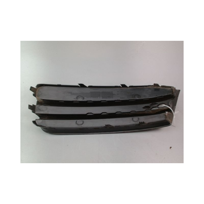GRILLE VENTILATION PARE-CHOC AVD AUDI A1