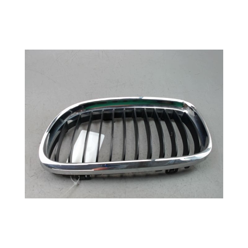 GRILLE CALANDRE GAUCHE BMW SERIE 3 BERL. V Phase 2 (E90) 2008-2011
