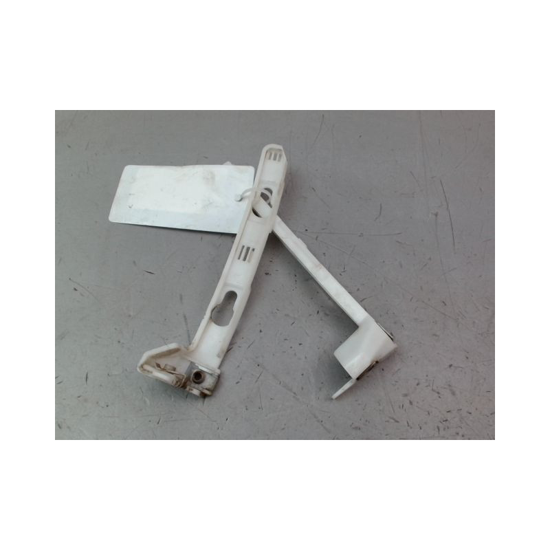 JEU SUPPORTS PARE-CHOC ARRIERE PEUGEOT 308 2011-