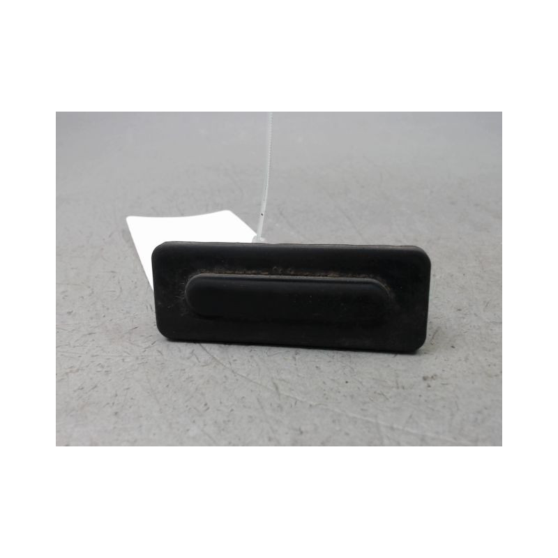 POIGNEE EXTERIEURE HAYON PEUGEOT 208 Phase 1 2012-...