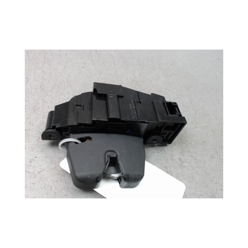 SERRURE COFFRE ARRIERE PEUGEOT RCZ COUPE 2P Phase 1 2010-2012