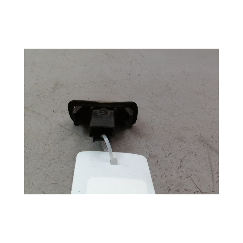 ECLAIREUR PLAQUE DE POLICE DROIT PEUGEOT 206 + 2009-2013