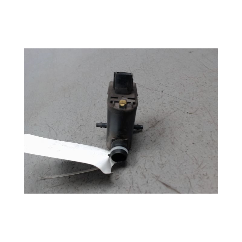 POMPE LAVE-GLACE AVANT KIA RIO 2005-