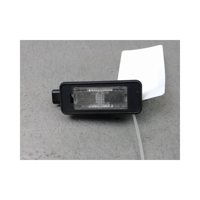 ECLAIREUR PLAQUE DE POLICE PEUGEOT 208 Phase 1 2012-...