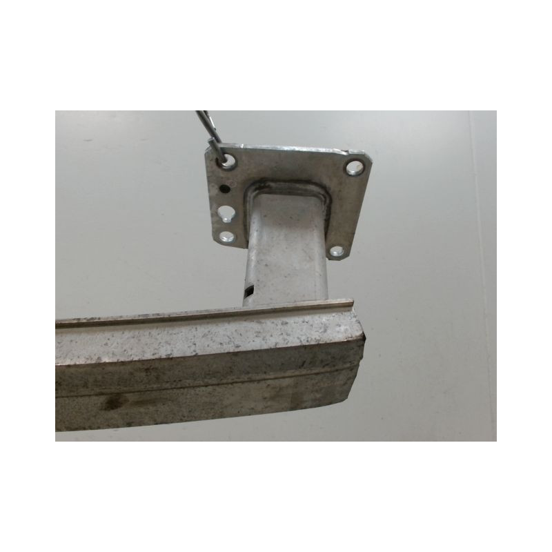 RENFORT PARE-CHOC ARRIERE  PEUGEOT 5008 2009-