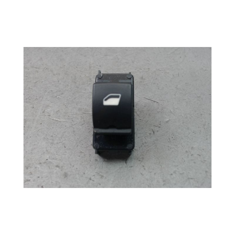 COMMANDE LEVE-GLACE PORTE ARD PEUGEOT 5008 2009-