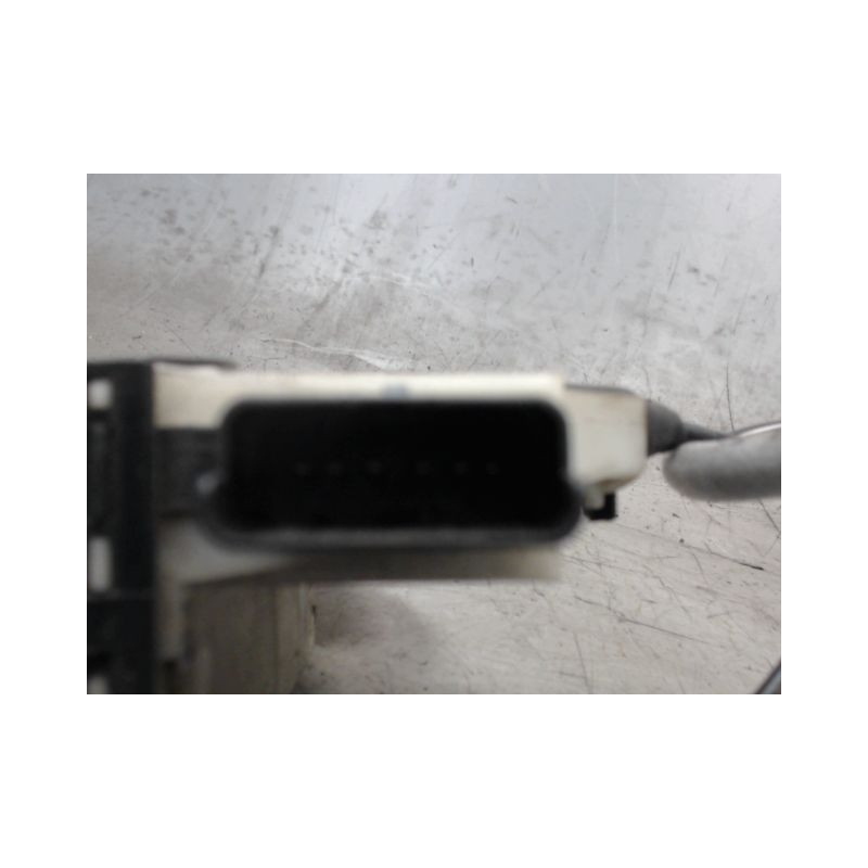 SYSTEME CONDAMNATION AVANT GAUCHE PEUGEOT 208