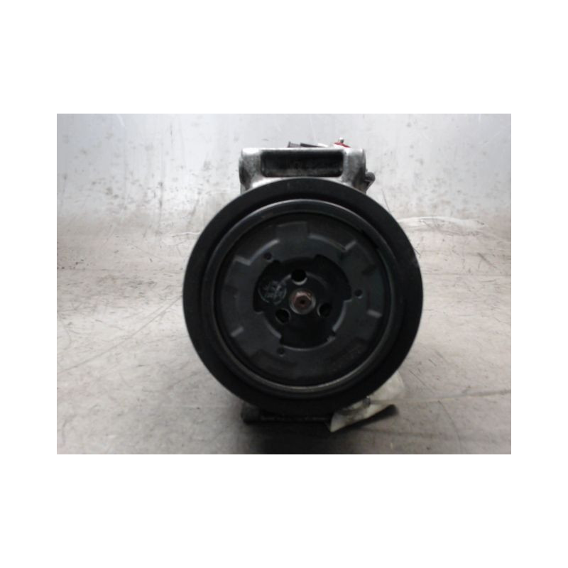 COMPRESSEUR AIR CONDITIONNE MERCEDES CLASSE C COUPE SPORT 2004-