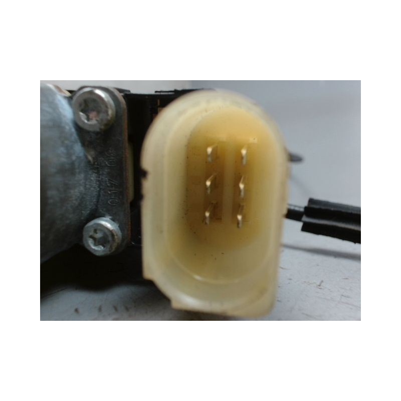 MECANISME+MOTEUR LEVE-GLACE AVANT GAUCHE MINI MINI 2006-