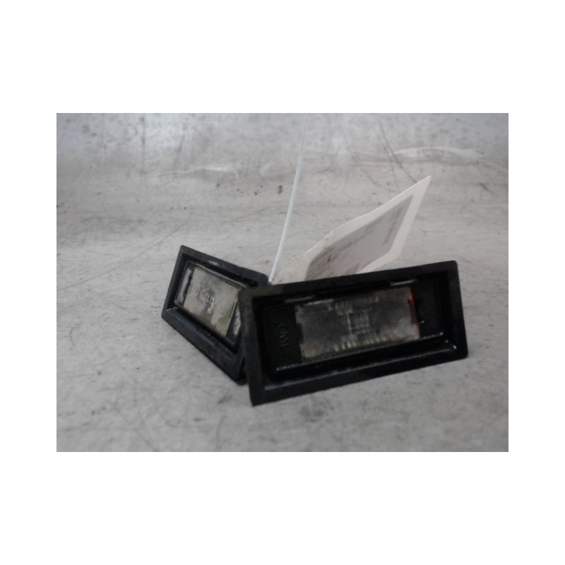 ECLAIREUR PLAQUE DE POLICE PEUGEOT 508 2010-