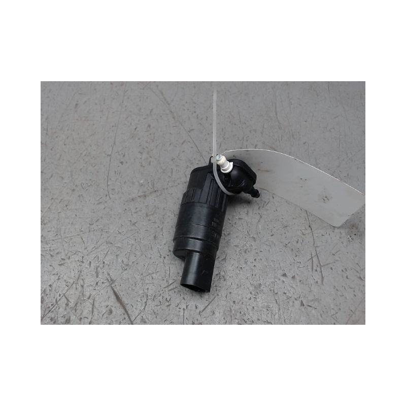 POMPE LAVE-GLACE AVANT VOLKSWAGEN POLO